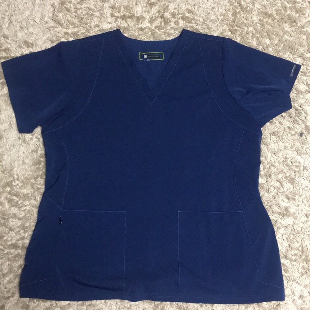 WonderWink scrub top